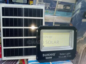 Weather Resistant Solar Flood Light 500w for Outdoors