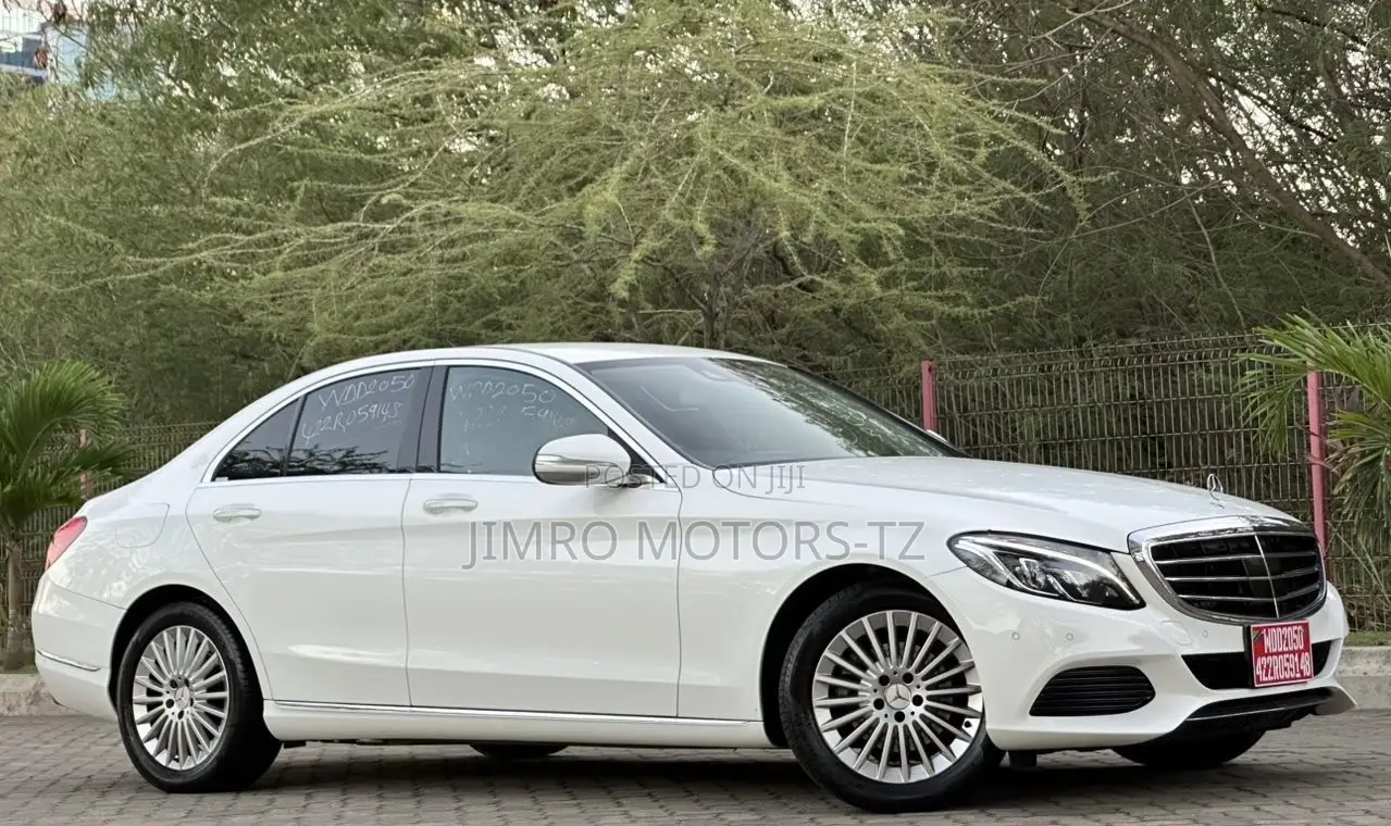 Mercedes-Benz C-Class 2015 White