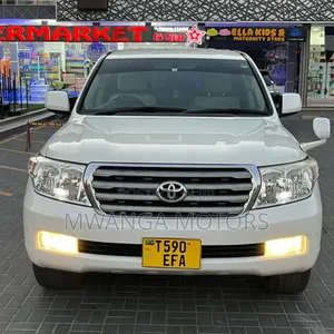 Toyota Land Cruiser 4.5 V8 VXR 2010 White