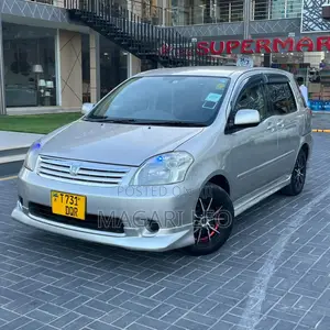 Toyota Raum 2005 Silver
