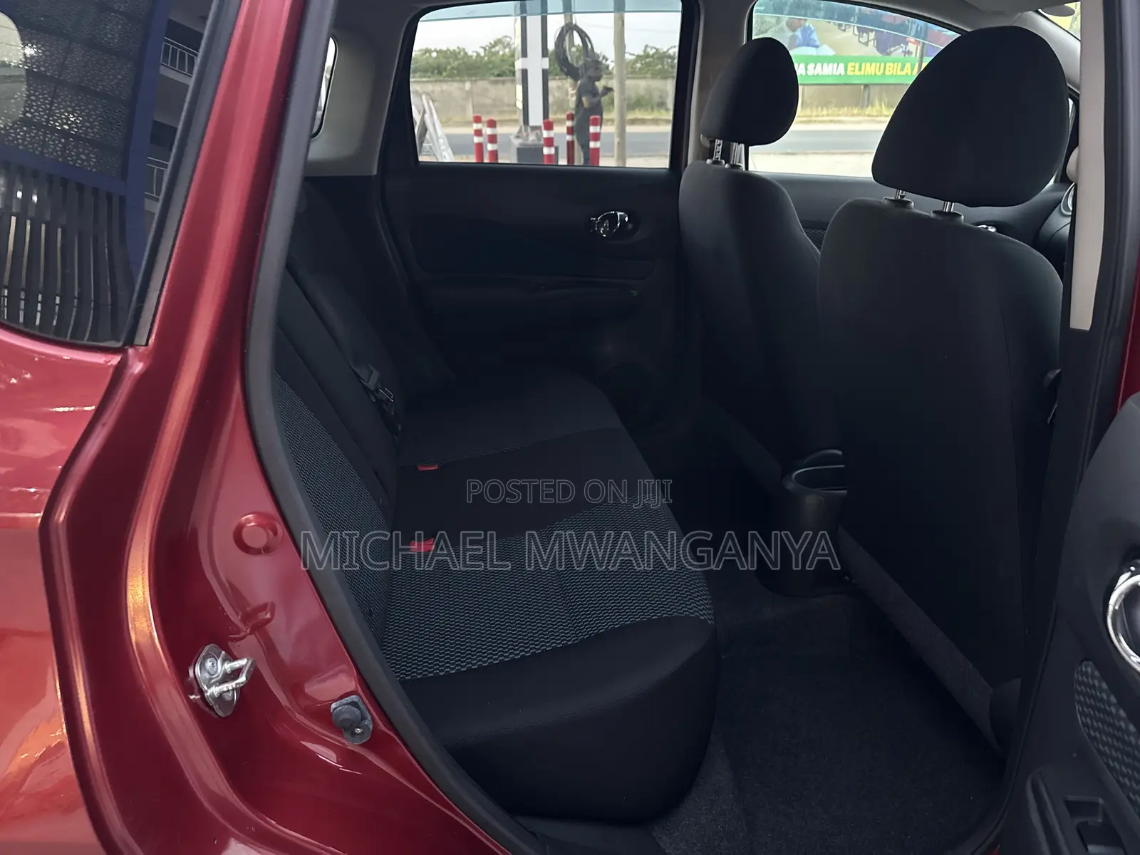 Nissan Note 2012 Maroon