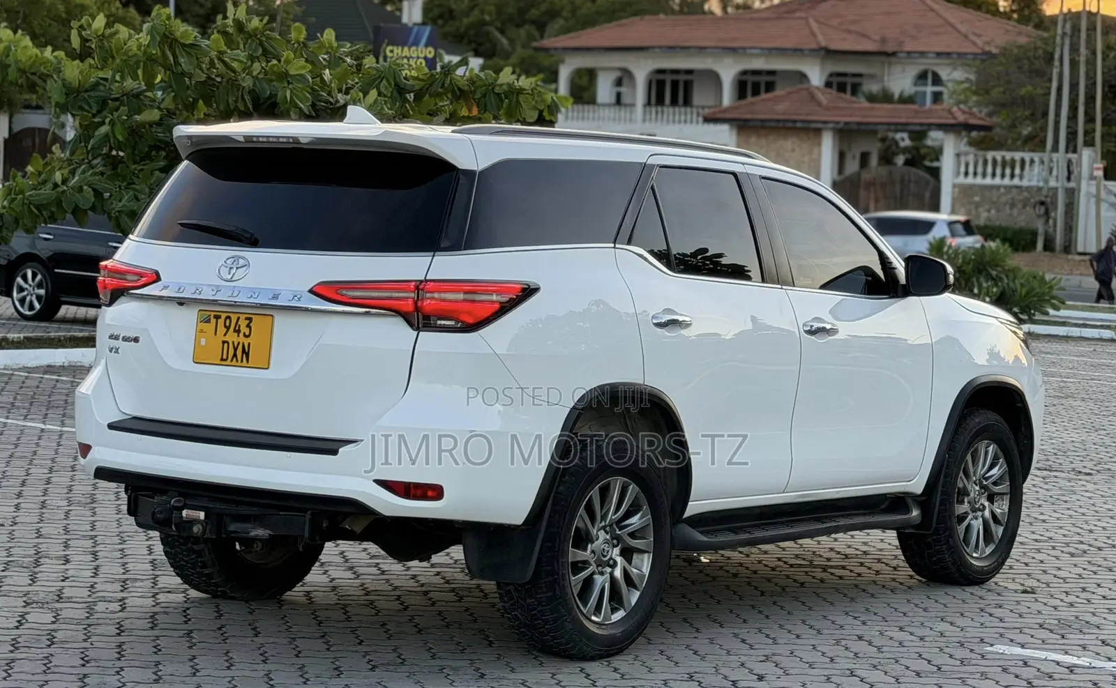 Toyota Fortuner 2021 White