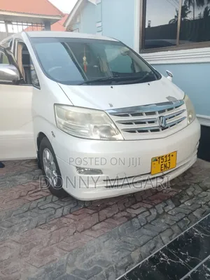 Toyota Alphard 2.4 Petrol AWD 2006 White