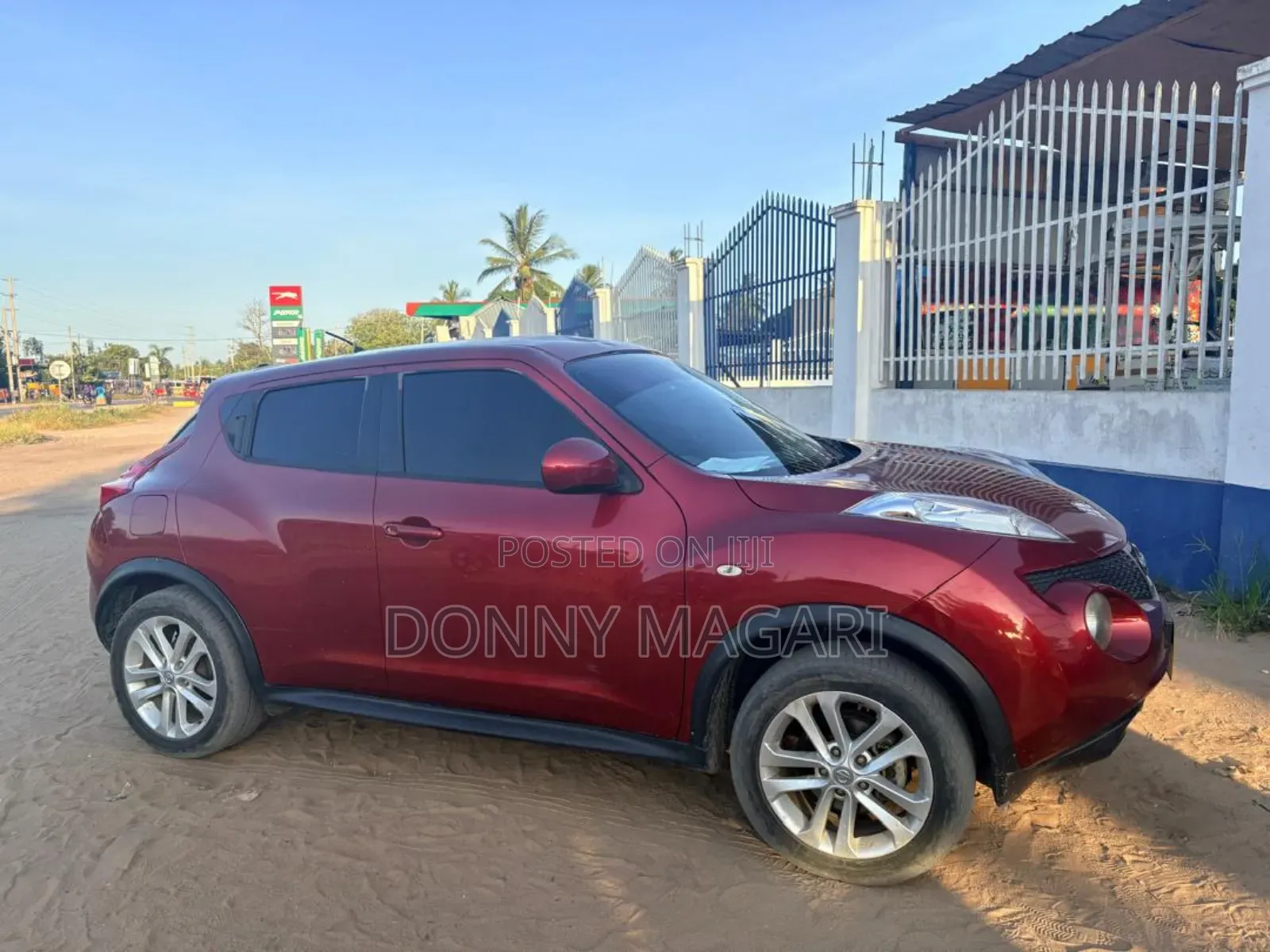 Nissan Juke SV Automatic 2012 Maroon