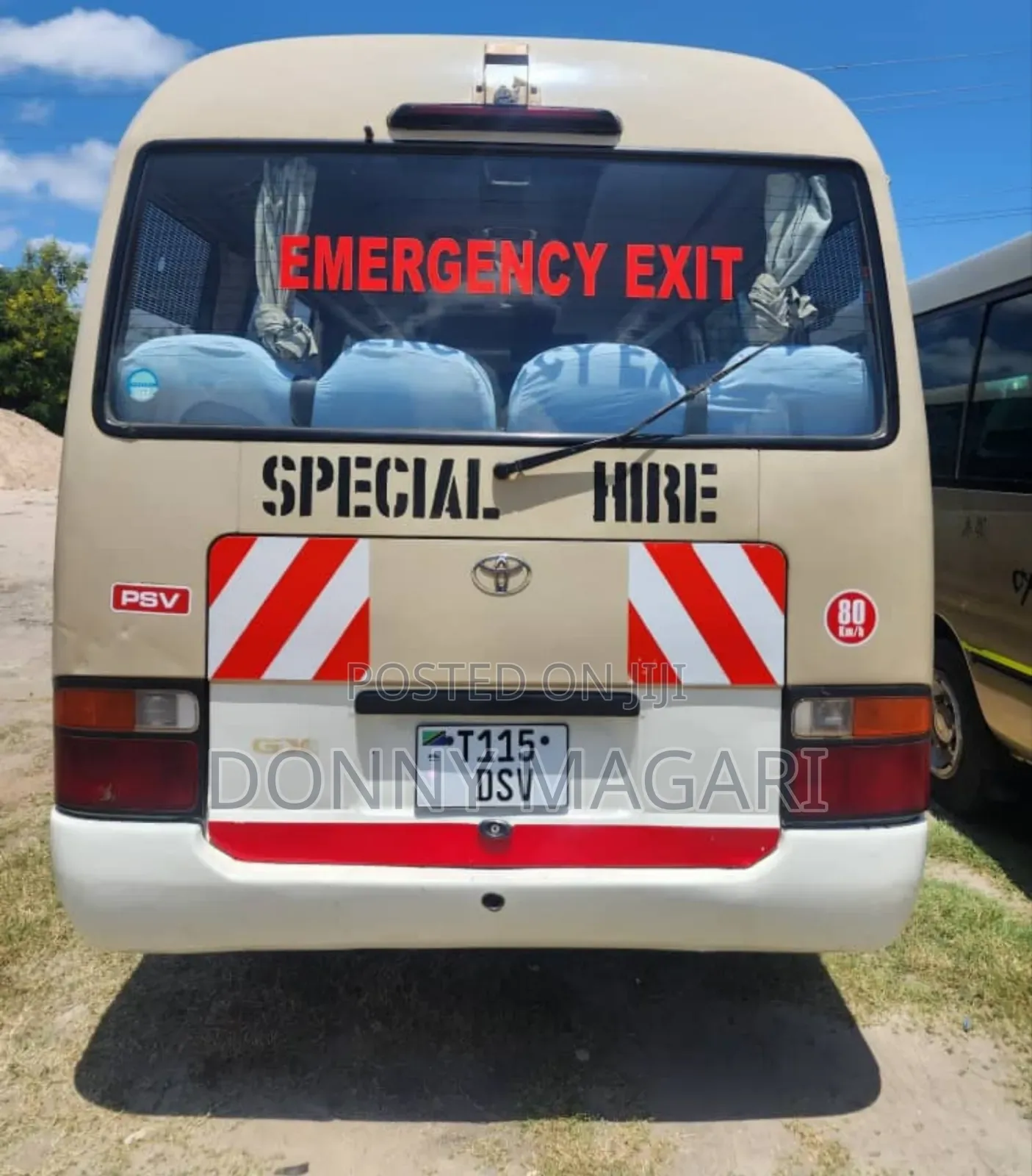 Toyota Coaster 2004 Gold