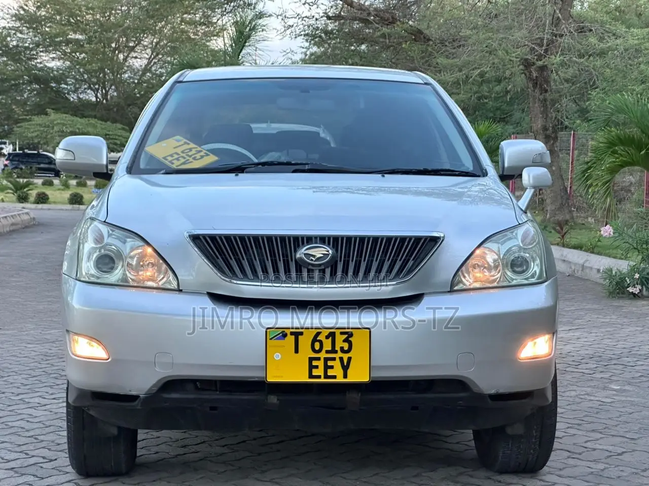 Toyota Harrier 2004 Silver