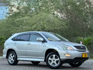 Toyota Harrier 2004 Silver