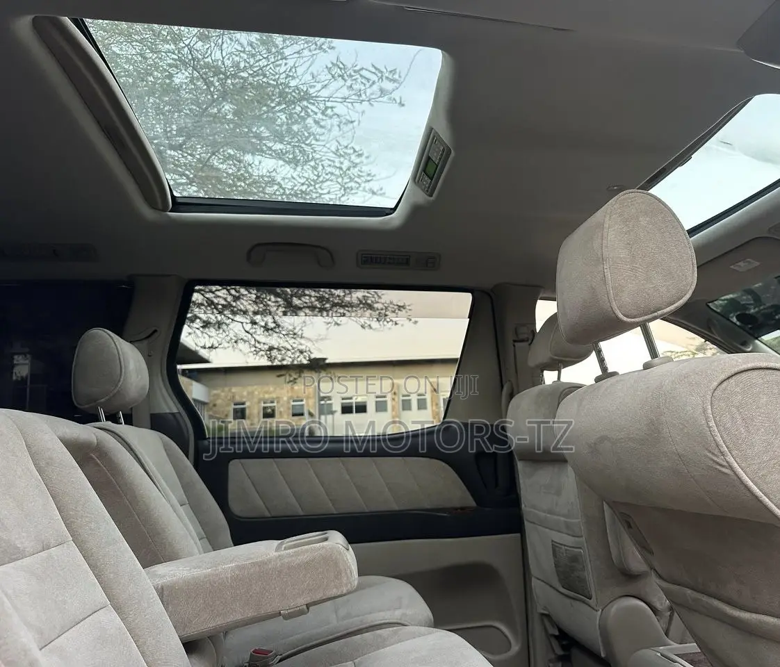 Toyota Alphard 2004 Silver