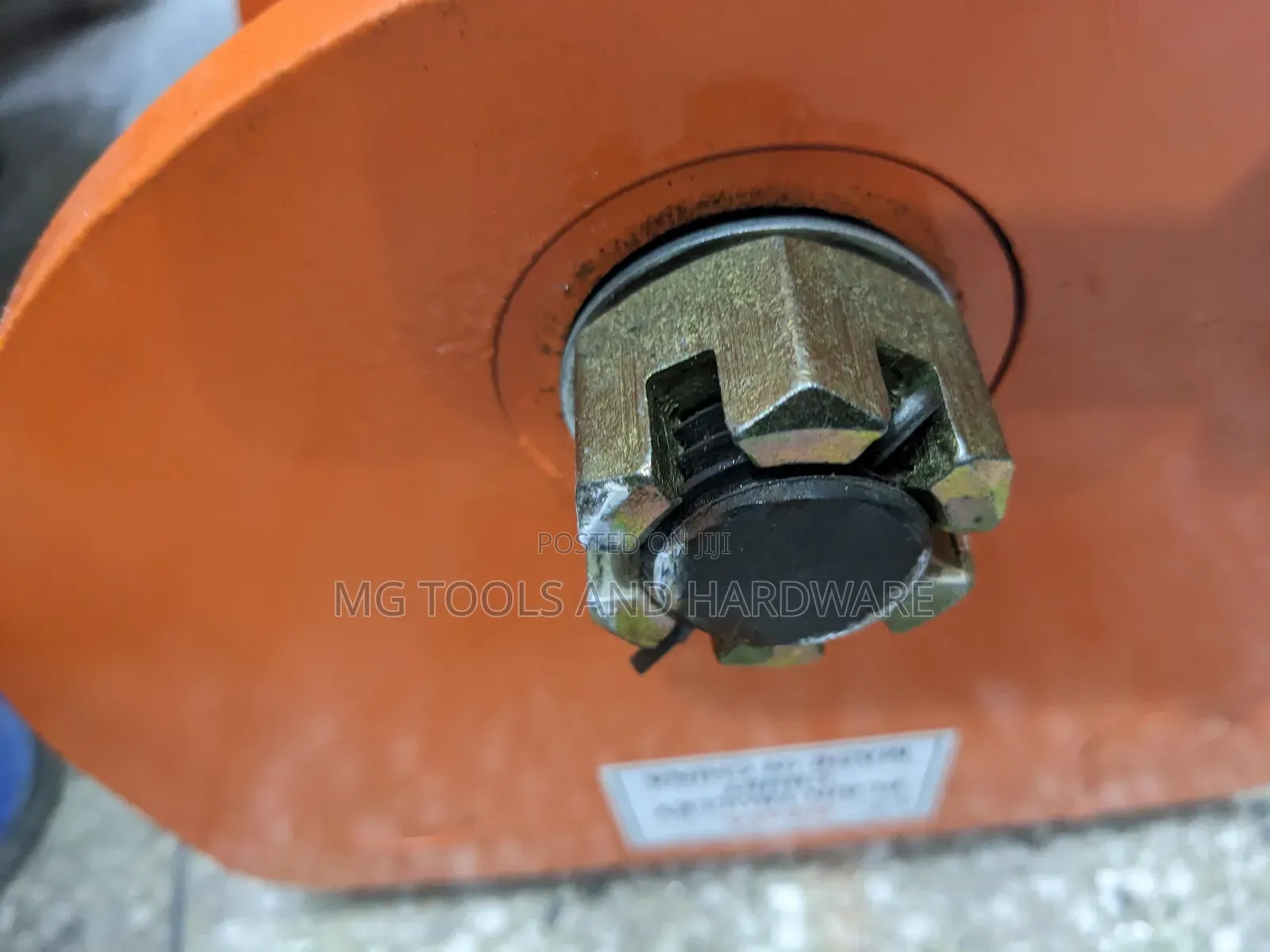 Chain Block Holder