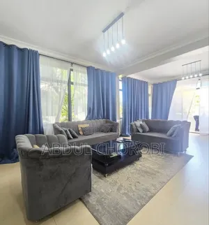 Furnished 3bdrm Apartment in Oyster Bay for rent