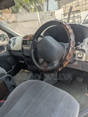 Toyota Granvia 2002 Brown