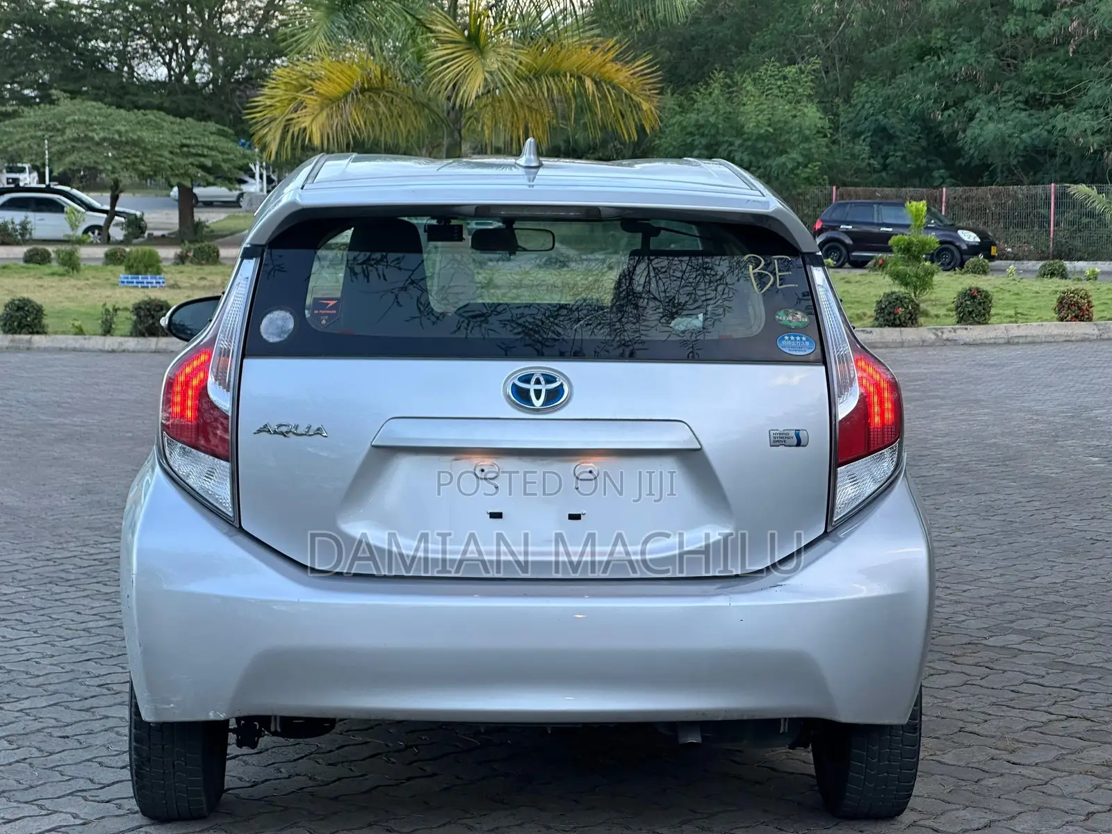 Toyota Aqua 2011 Silver