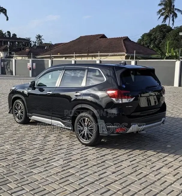 Subaru Forester 2020 Black