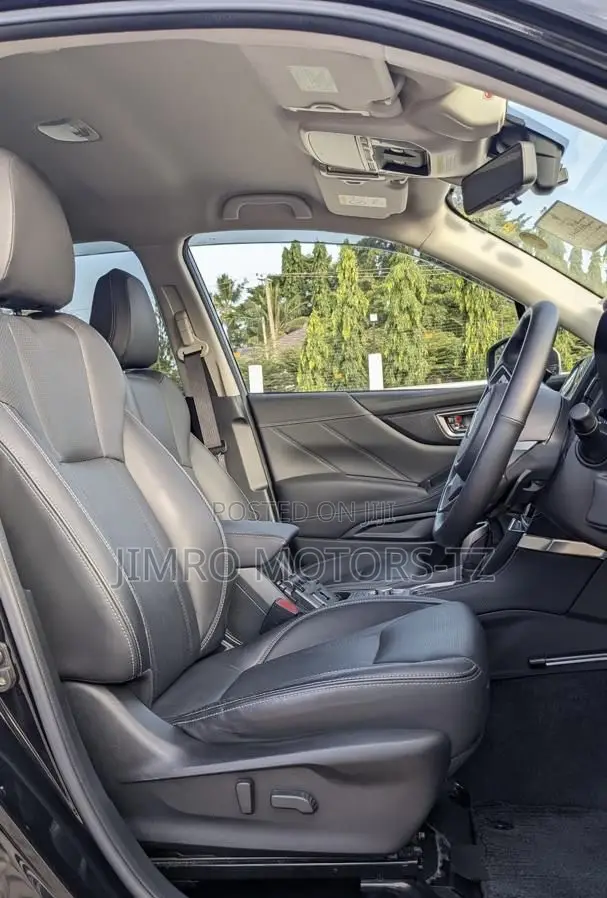 Subaru Forester 2020 Black