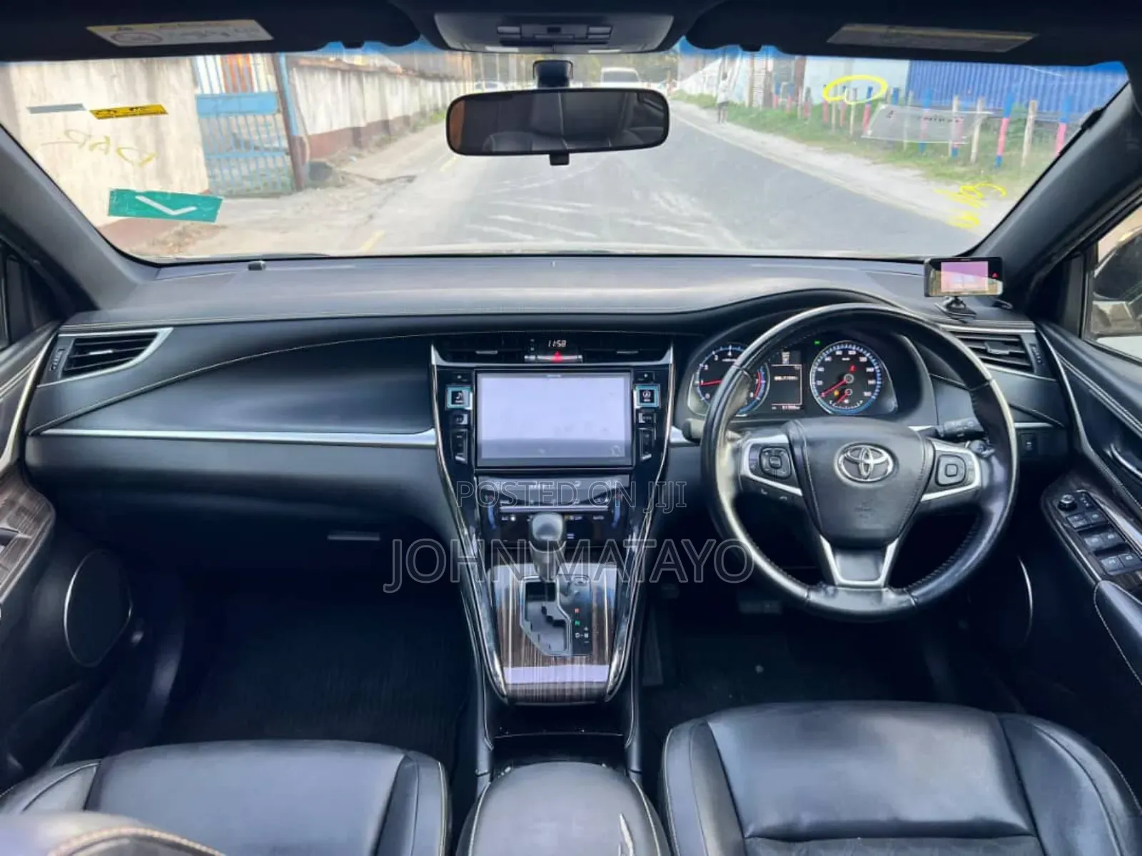 Toyota Harrier 2015 Black