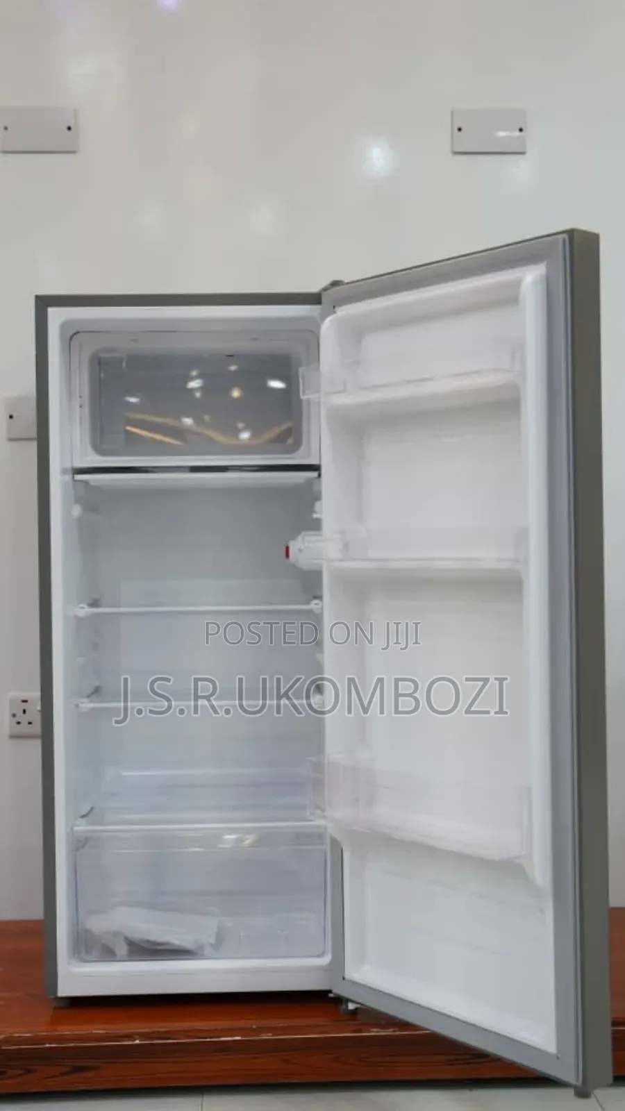 Skywood Fredge 173l Glass