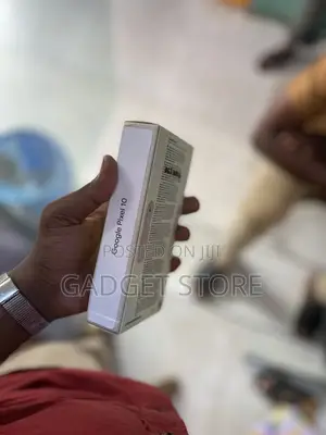 New Google Pixel 10 128 GB Yellow