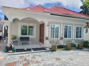3bdrm House in Mikocheni for sale