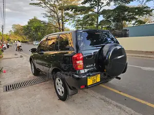Toyota RAV4 2005 Black