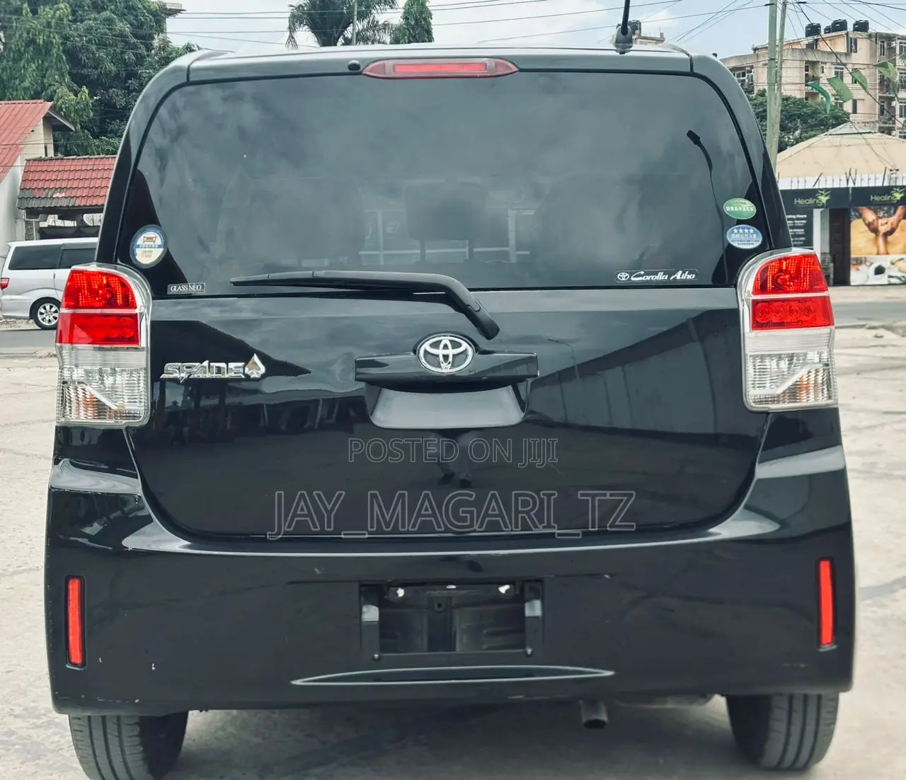 Toyota Spade 2014 Black