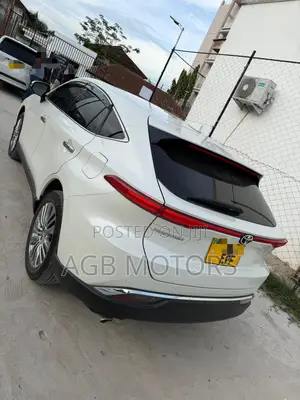 Toyota Harrier 2021 White