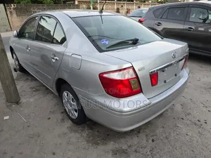 Toyota Premio 2004 Silver