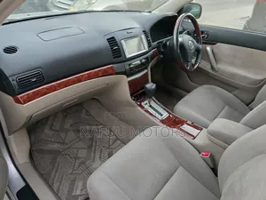 Toyota Premio 2004 Silver