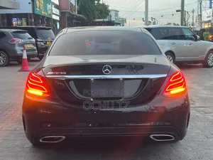 Mercedes-Benz C200 2015 Black