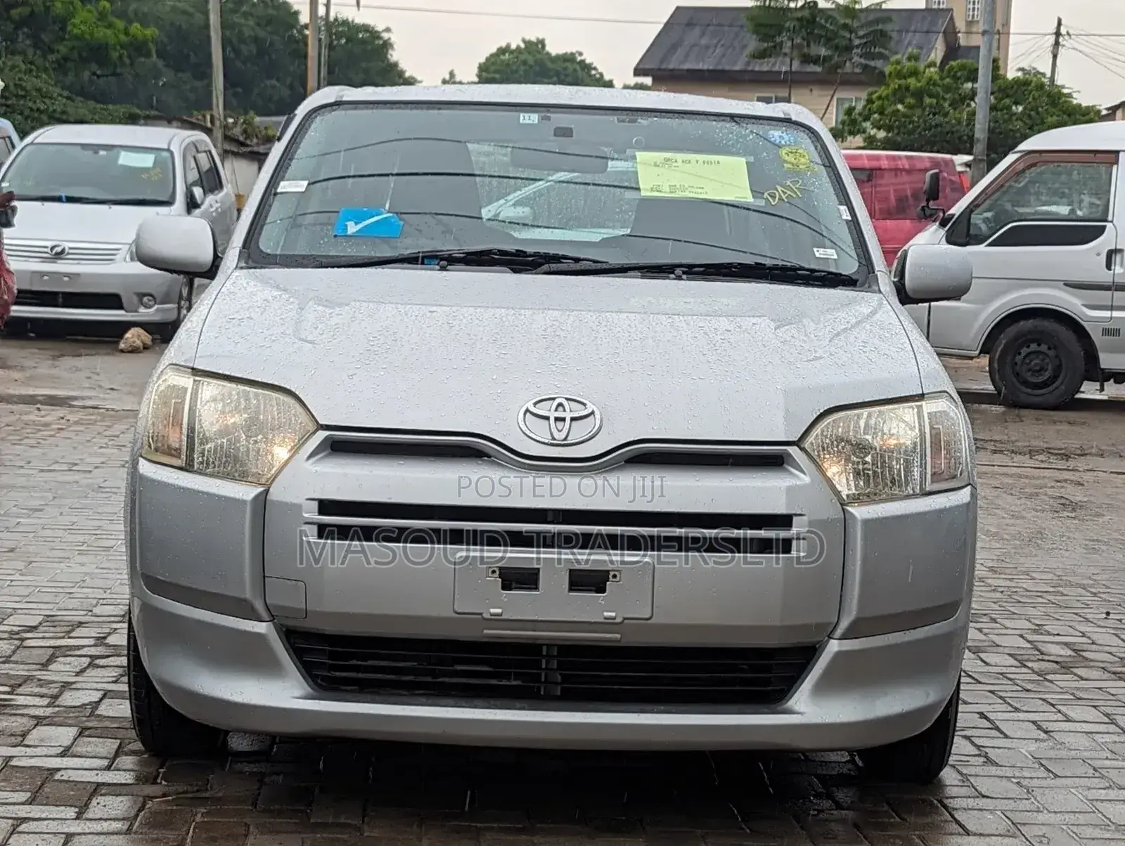 Toyota Succeed SV Premium 2014 Silver