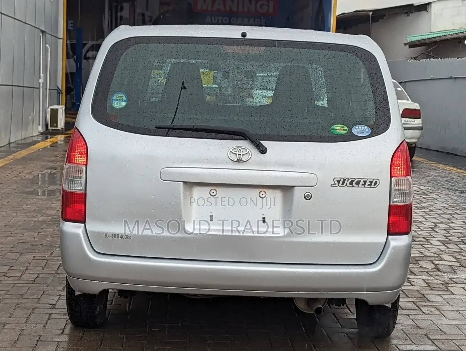 Toyota Succeed SV Premium 2014 Silver