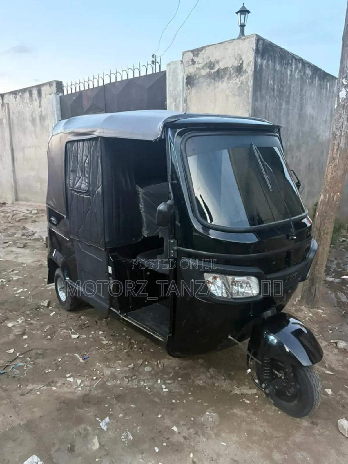 TVS King Deluxe Plus iTouch Start 2025 Black