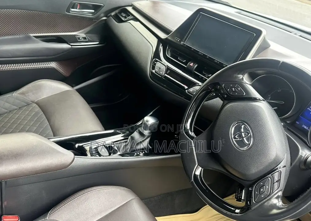 Toyota C-HR 2018 White