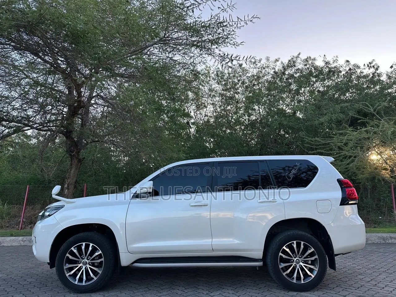 Toyota Land Cruiser Prado 2020 White