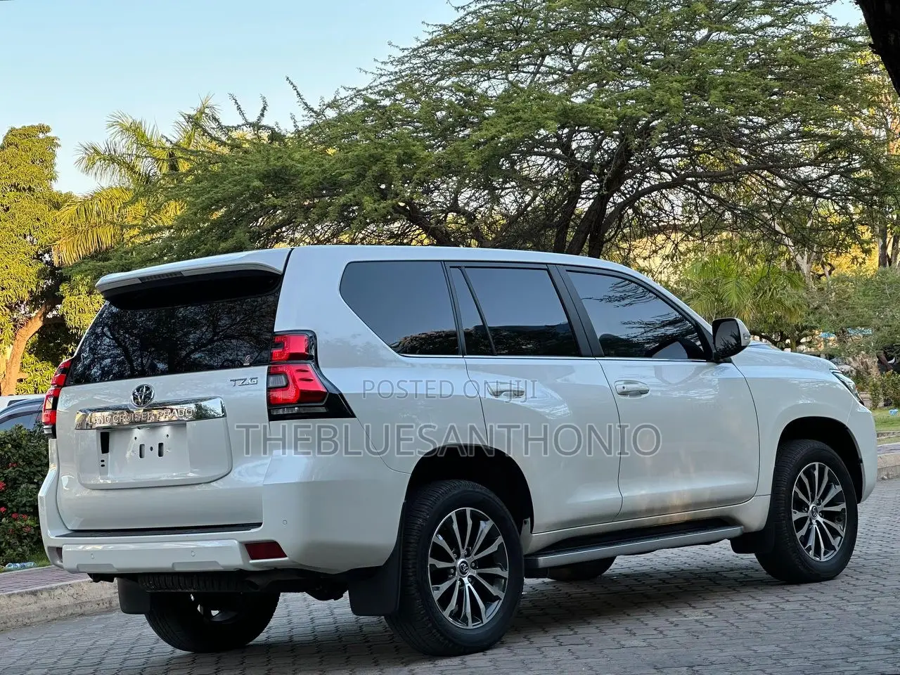 Toyota Land Cruiser Prado 2020 White