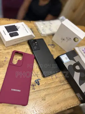 New Samsung Galaxy S21 Ultra 5G 128 GB Black