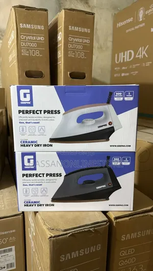Geepas Heavy Duty Dry Iron 1200 Watt Gdi2748n