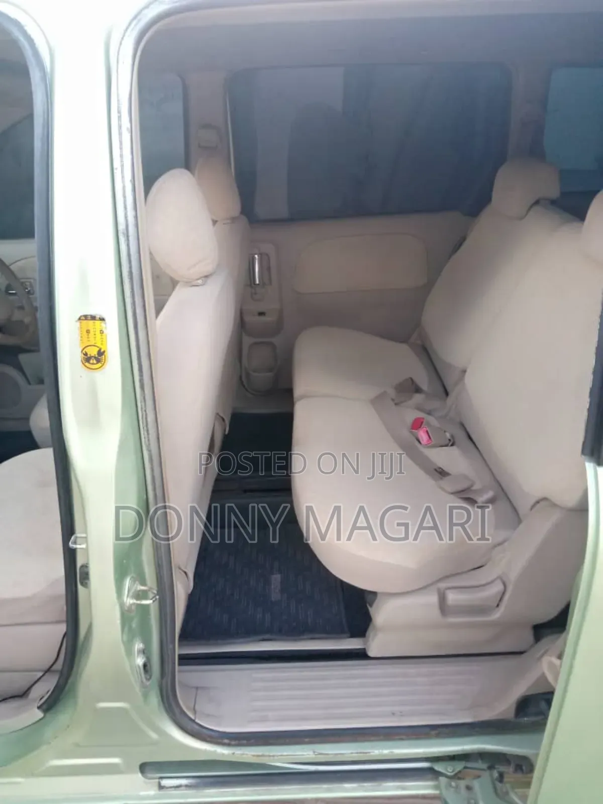 Toyota Sienta 2008 Green