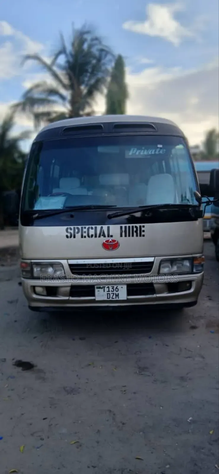 Toyota Coaster 2008 Gold