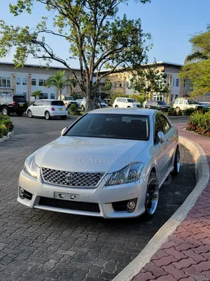 Toyota Crown 2009 Silver
