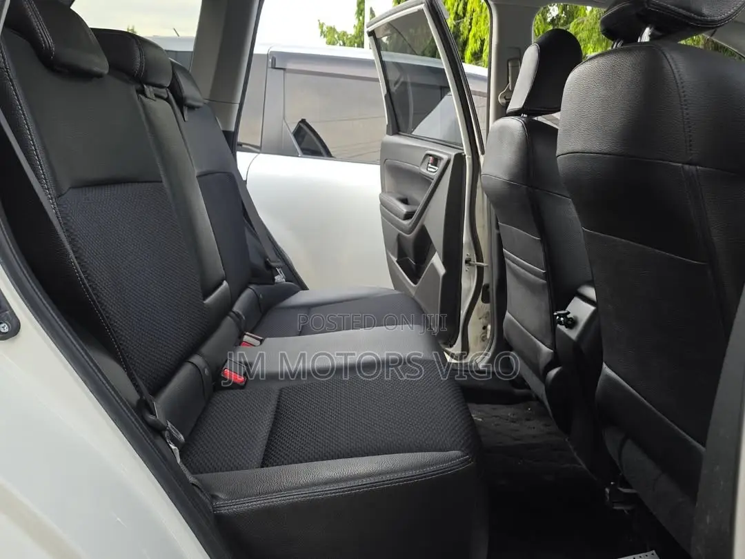 Subaru Forester 2014 Pearl