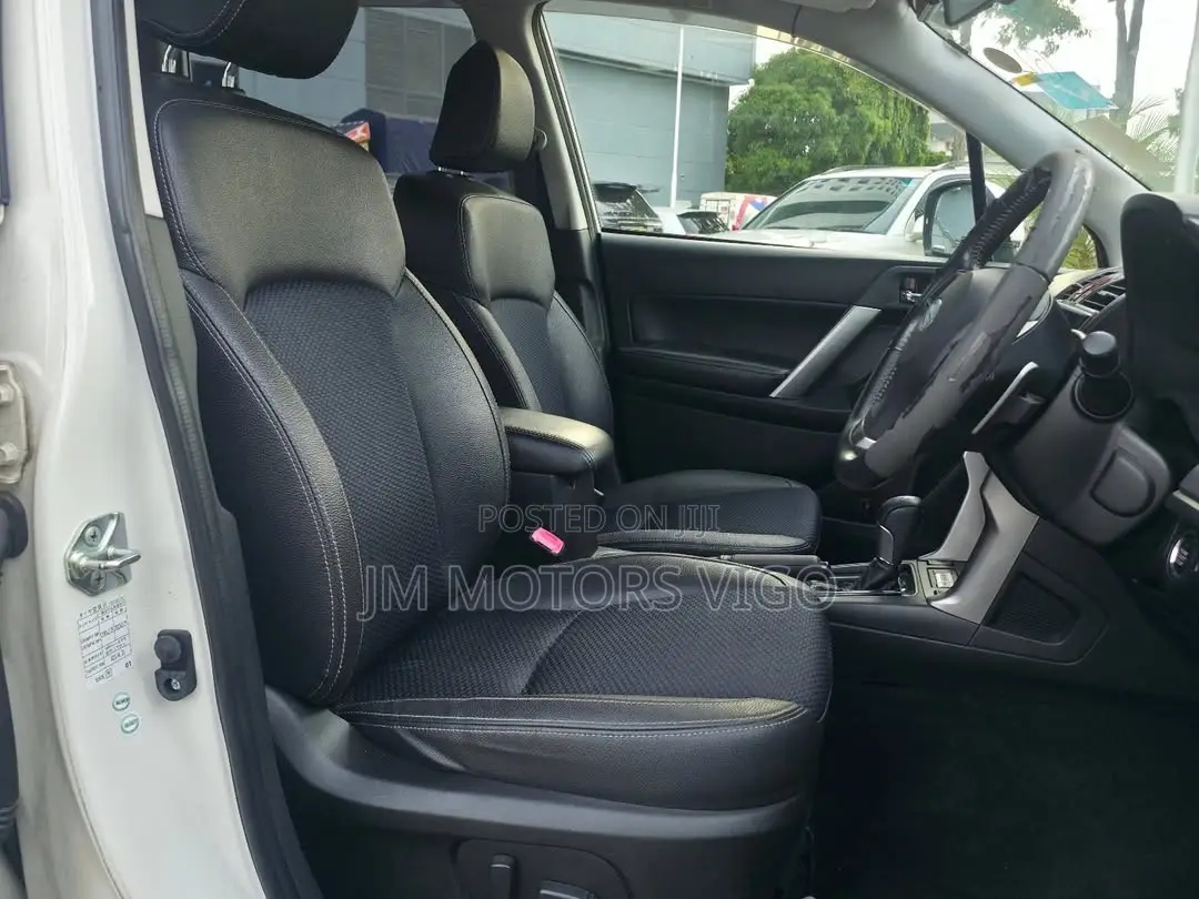 Subaru Forester 2014 Pearl