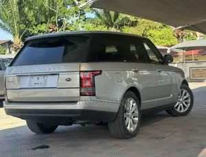 Land Rover Range Rover Vogue 2015 Gray