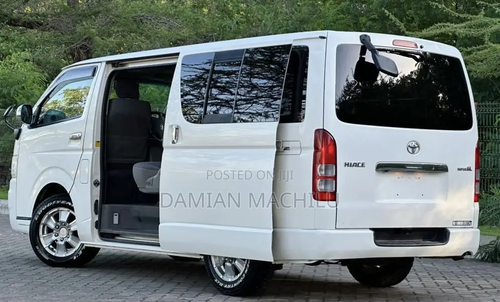 Toyota HiAce 2008 White
