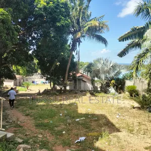 5bdrm House in Salasala, Kinondoni for sale