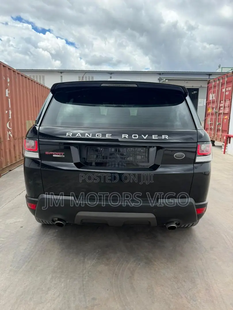 Land Rover Range Rover Sport HSE 4dr SUV 4WD (3.0L 6cyl S/C 8A) 2015