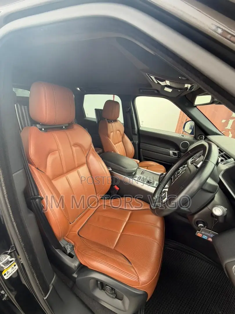 Land Rover Range Rover Sport HSE 4dr SUV 4WD (3.0L 6cyl S/C 8A) 2015