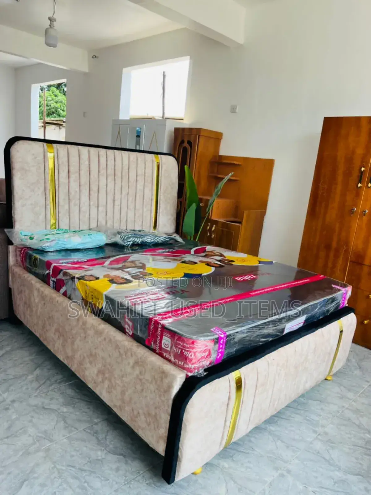 Luxury Bedsofa Na Godoro Zake 5*6 Ft