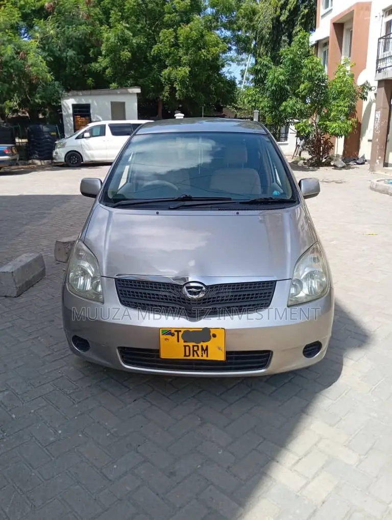 Toyota Corolla Spacio 2006 Beige