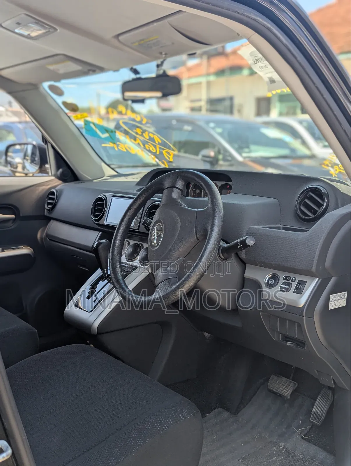 Toyota Corolla Rumion Hatchback 1.5 FWD 2008 Black