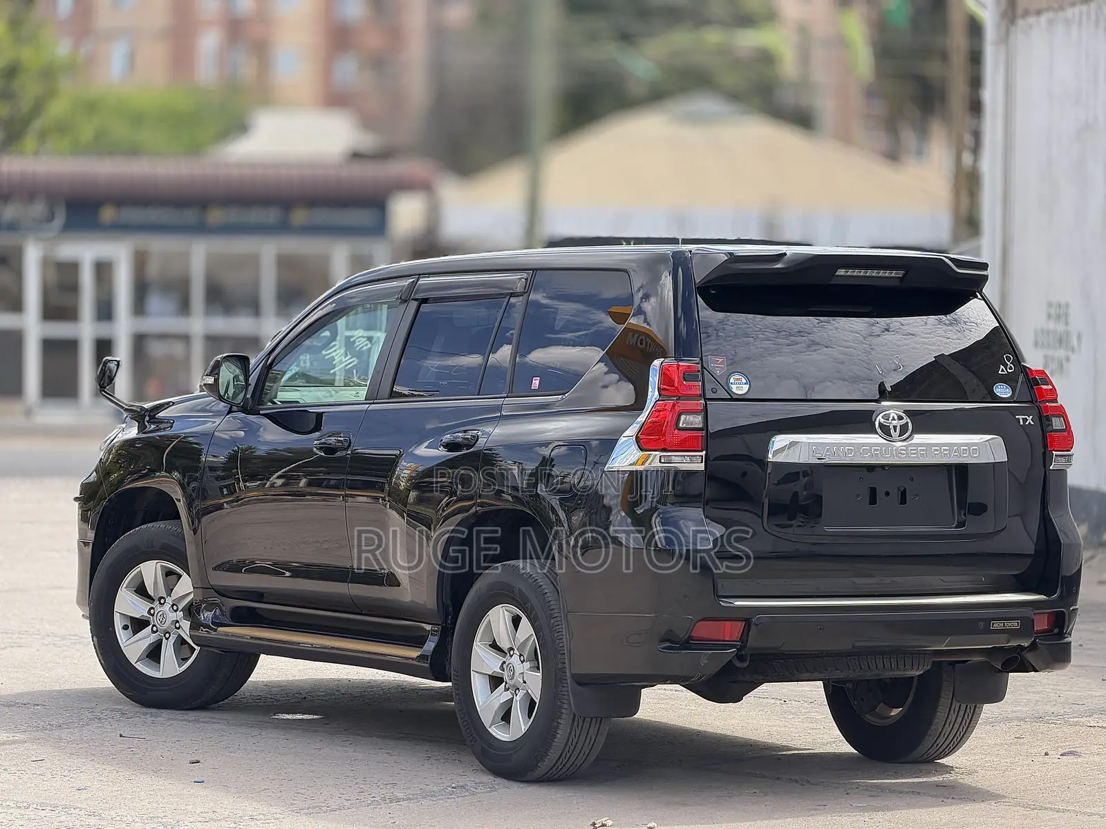 Toyota Land Cruiser Prado 2018 Black